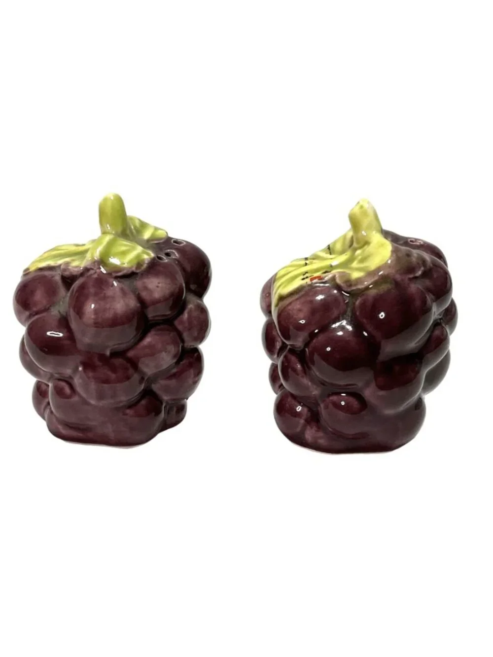 Vtg Grapes Salt & Pepper Shakers Ceramic 3